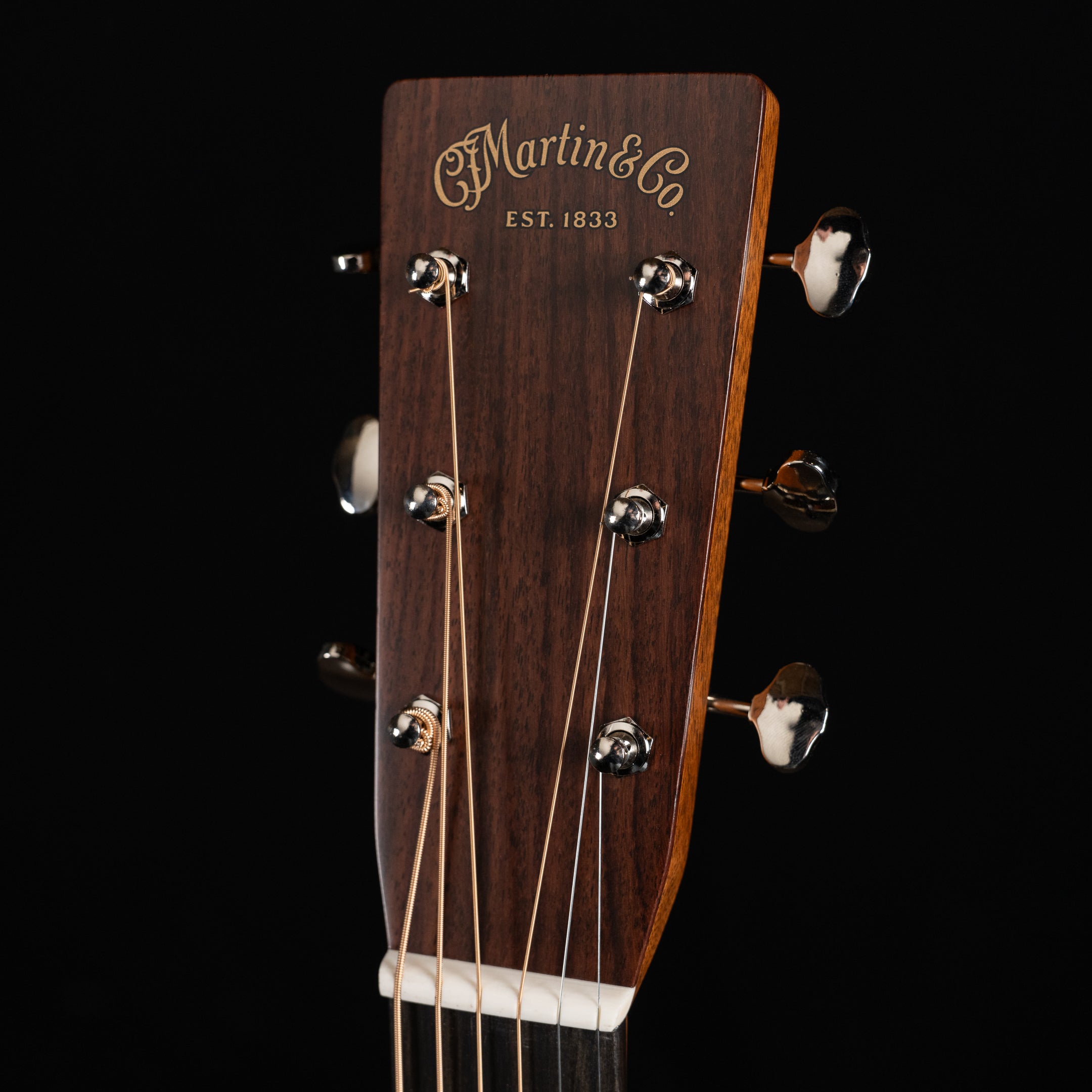Martin OM-28 Acoustic Guitar - Natural - Midwood Guitar