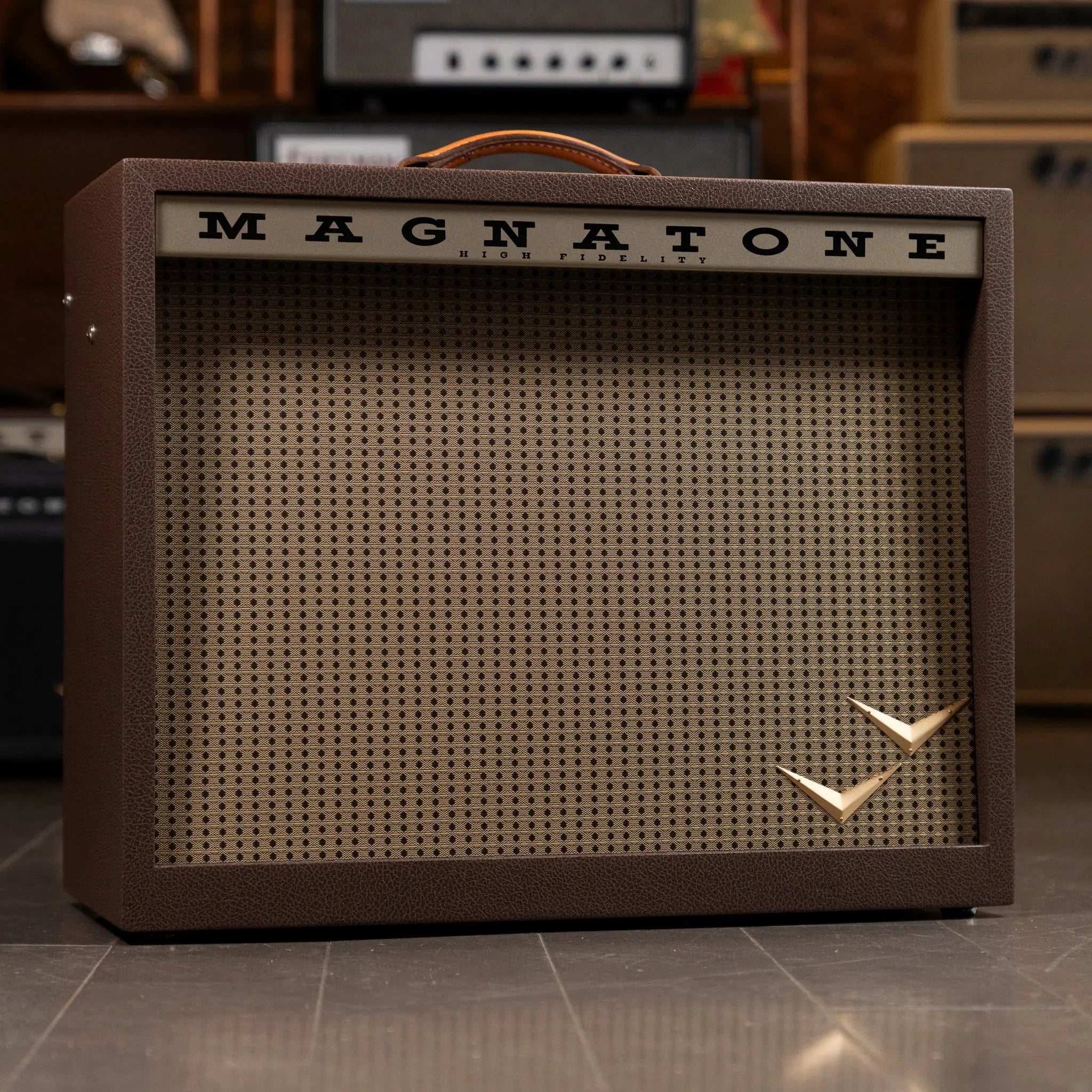 Magnatone Panoramic Stereo 2X10 Combo Amplifier - Traditional Brown Magnatone Amps