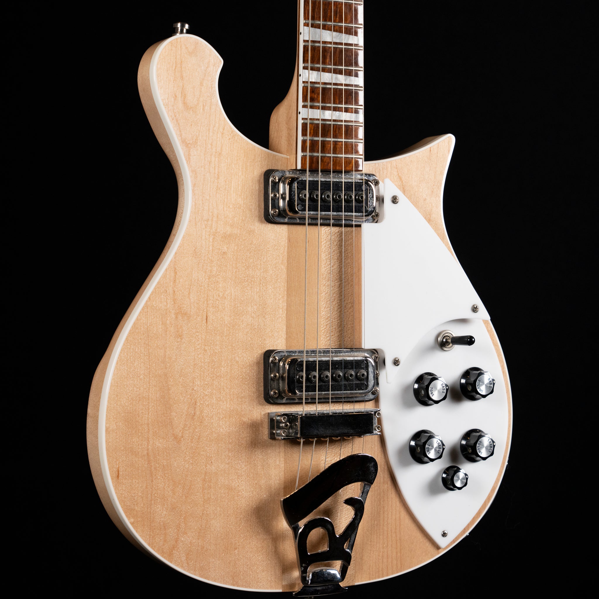 2020 Rickenbacker 620 - Mapleglow - Midwood Guitar