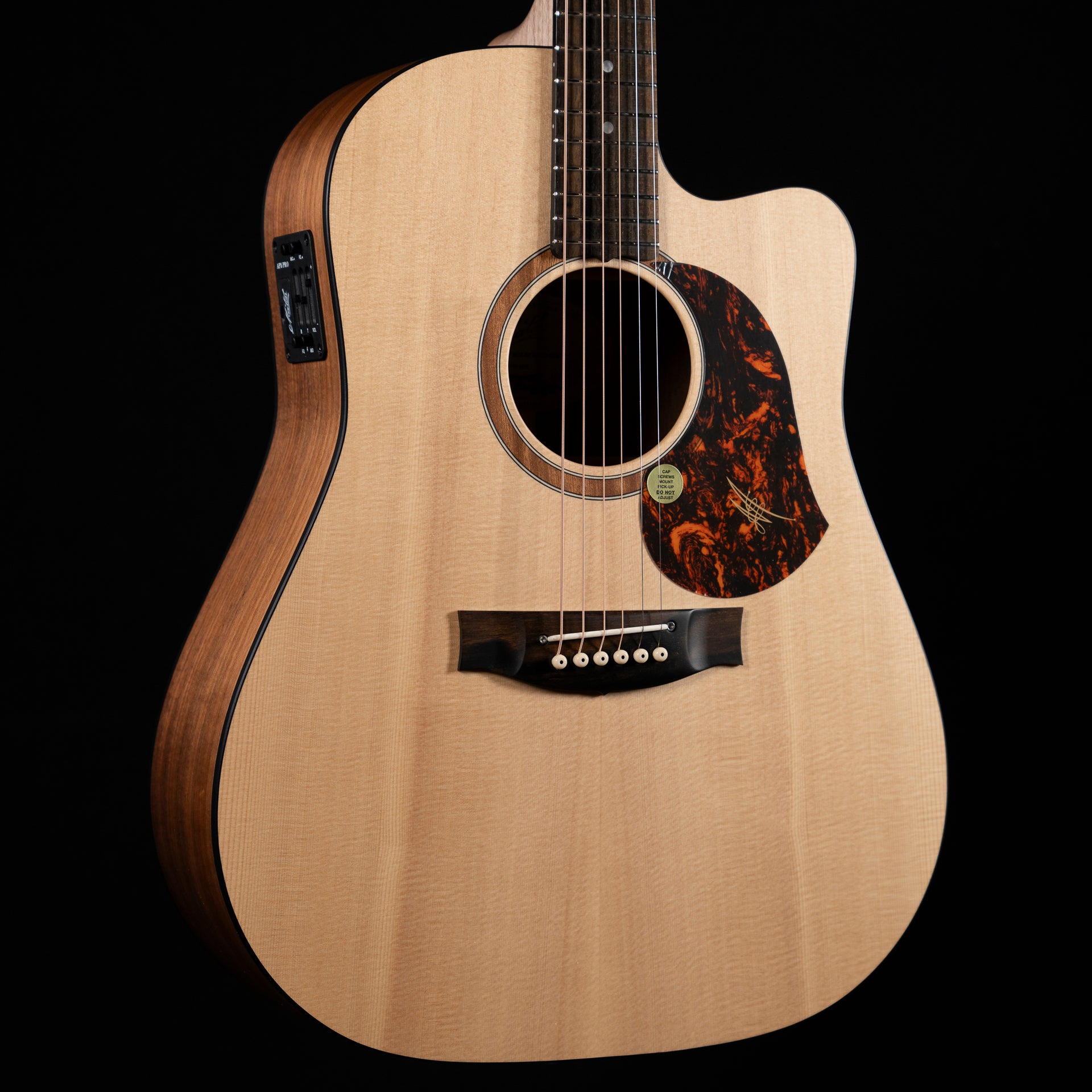 Maton SRS70C Solid Road Series Dreadnought Acoustic/Electric Guitar - Midwood Guitar