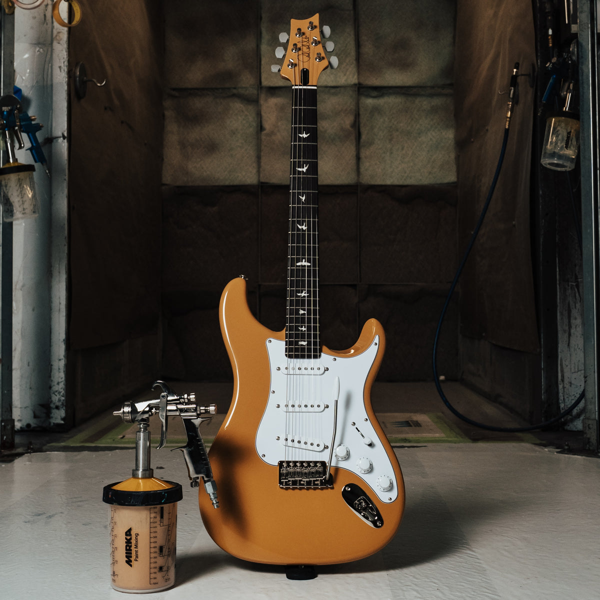 PRS Silver Sky Defender Limited Edition Sandglow Yellow | Preorder