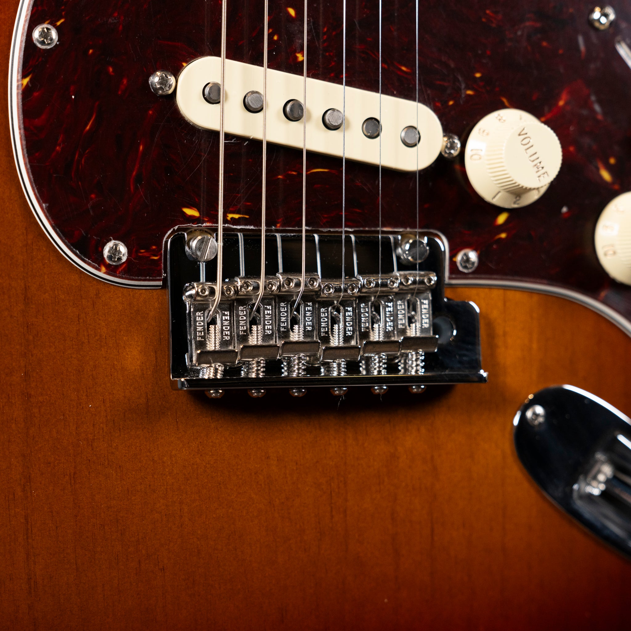 Fender American Professional II Stratocaster - 3-Color Sunburst - Midwood Guitar