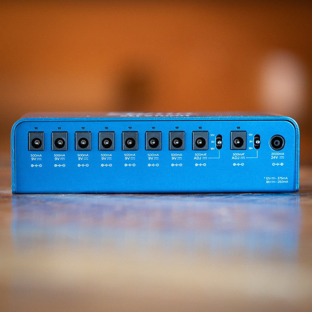 Strymon Zuma Power Supply | Midwood Guitar Studio