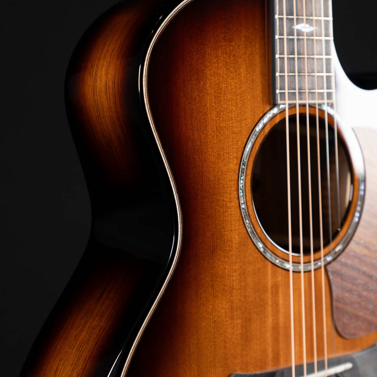 Taylor Builders Edition 814ce Acoustic Electric Guitar