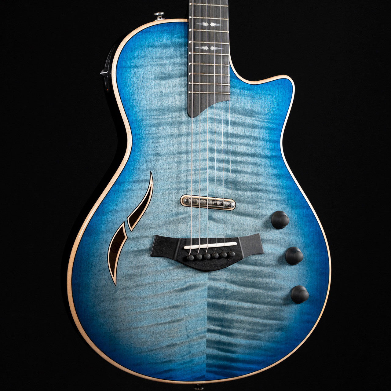 2023 Taylor T5Z Pro with Big Leaf Maple Top – Harbor Blue