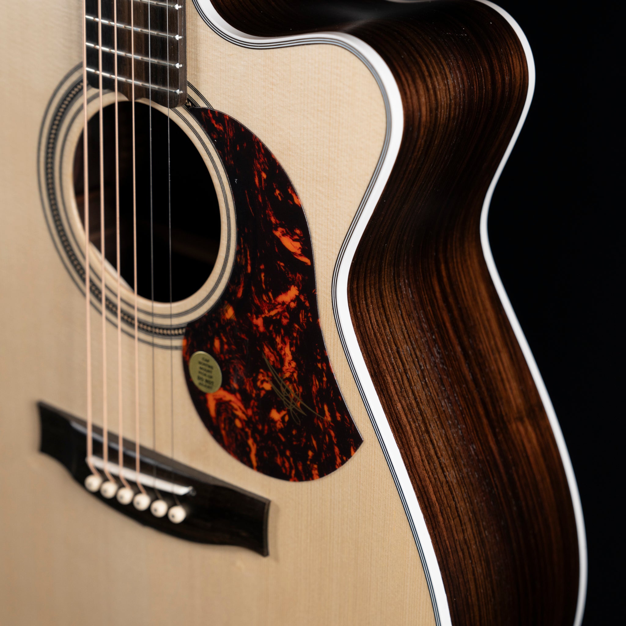 Maton ER90C Dreadnought w/ Cutaway - Satin Natural - Midwood Guitar