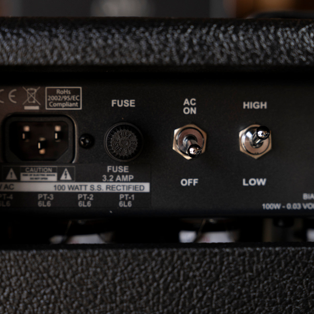 Two-Rock Traditional Clean 100 Combo – Black Bronco / Sparkle Matrix Grill