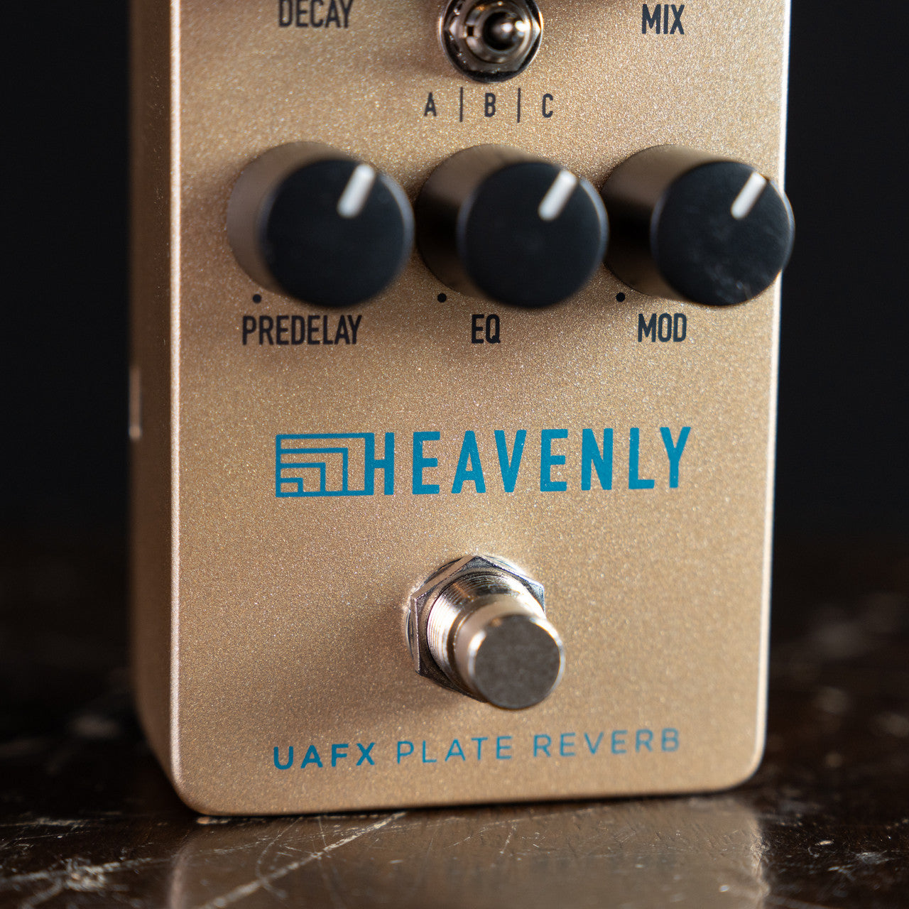 ギター UniversalAudio HEAVENLY UAFX PlateReverb Amazon.com: Universal Audio Heavenly Plate Reverb Effect Pedal
