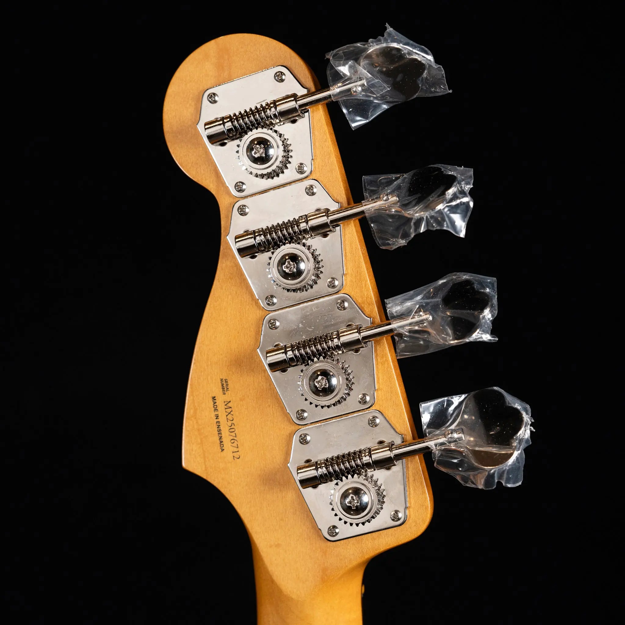 Fender Vintera II '60s Precision Bass - 3 Tone Sunburst Fender
