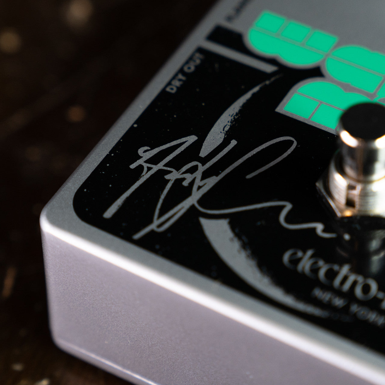 Electro-Harmonix Andy Summers Walking on the Moon Analog Flanger Pedal