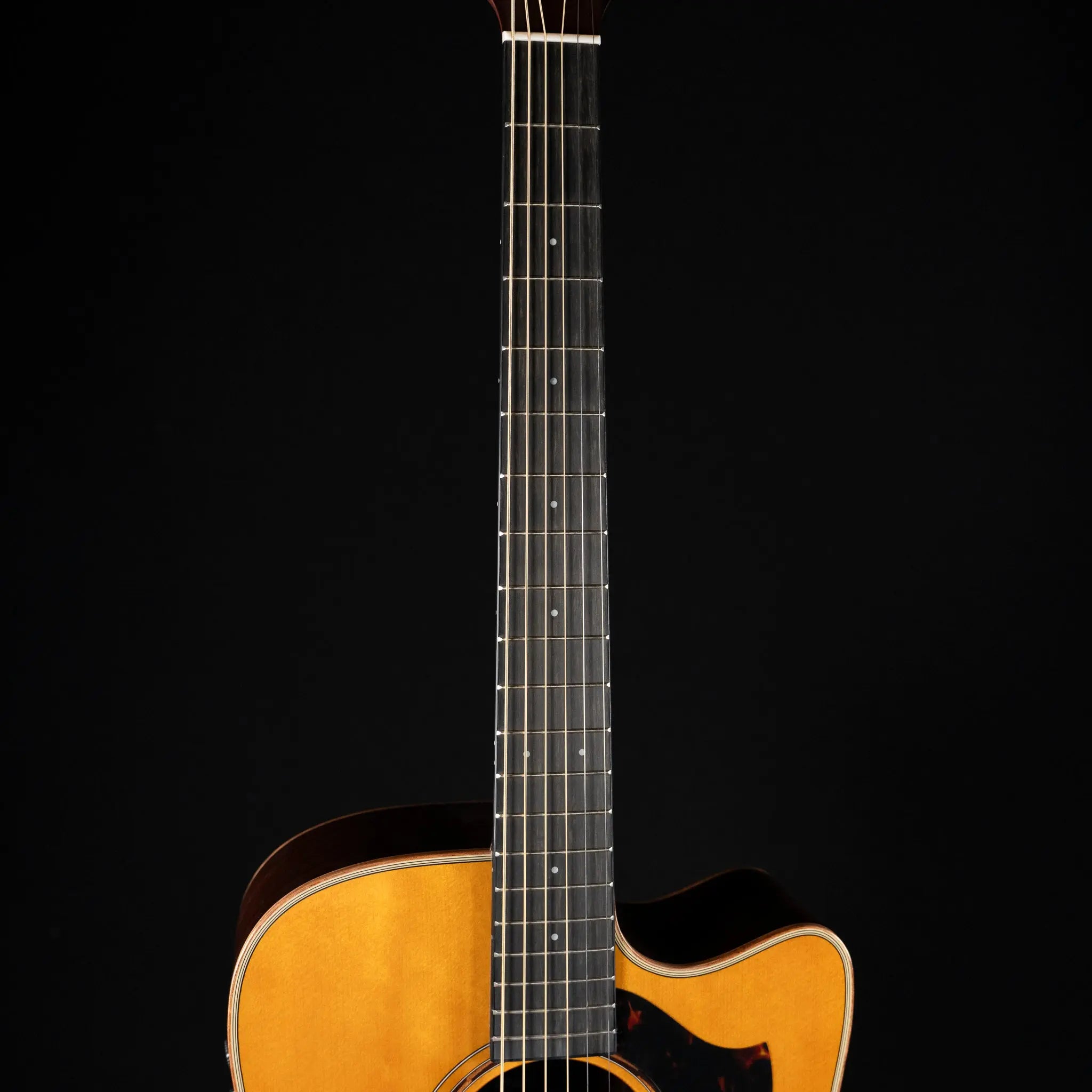 Yamaha A3R ARE Dreadnought Cutaway - Vintage Natural #0575 - Midwood Guitar