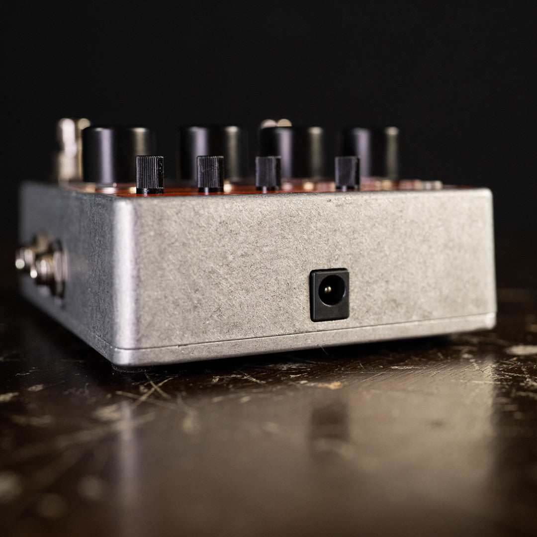 Electro-Harmonix Attack Decay Tape Reverse Simulator Pedal